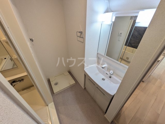 14/30 洗面