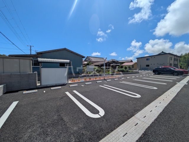 26/30 駐車場