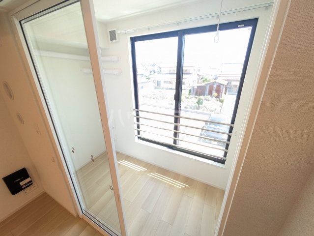 23/30 バルコニー