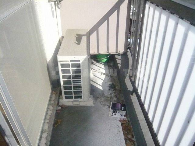 13/27 バルコニー