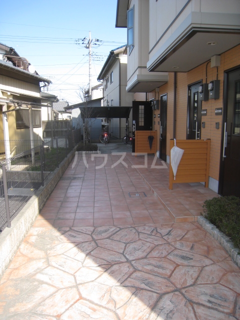 2/8 エントランス