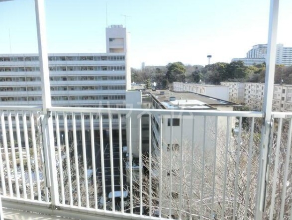 21/30 バルコニー