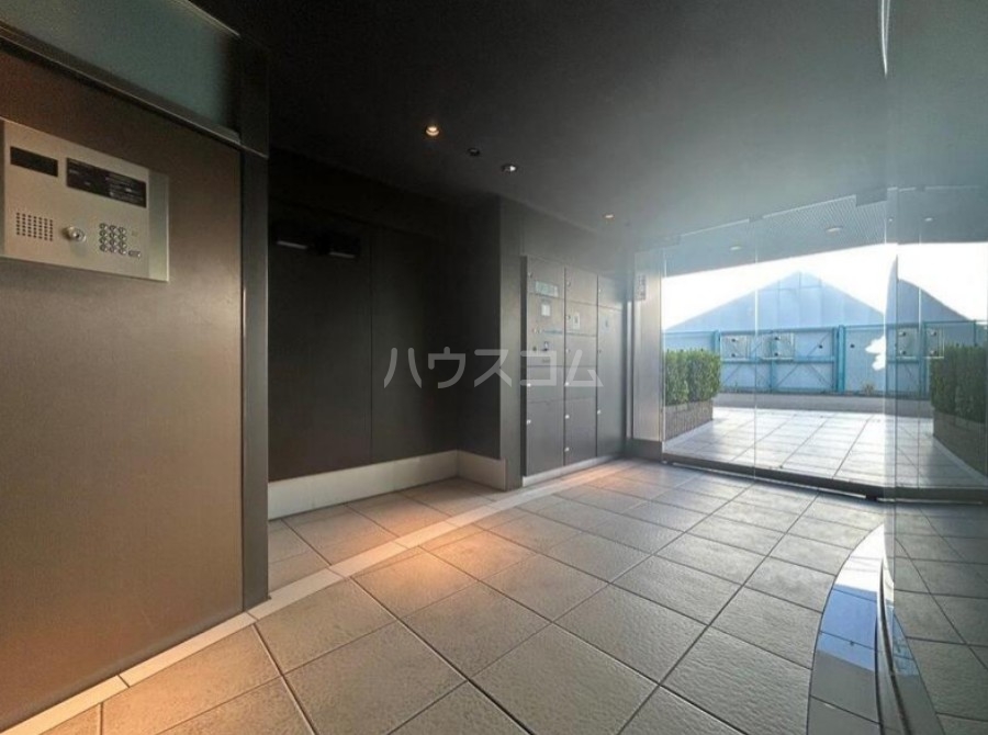 14/24 エントランス