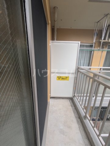 15/30 バルコニー