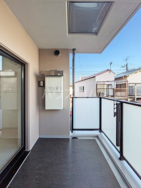 13/14 バルコニー