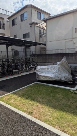28/30 駐車場