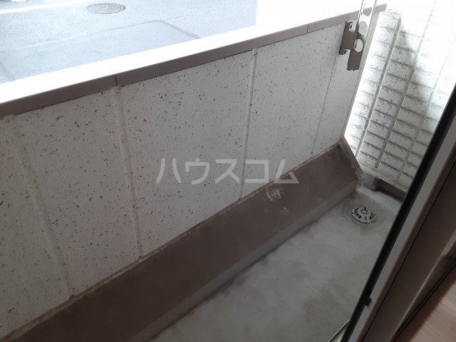 14/28 バルコニー