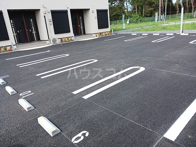 2/8 駐車場