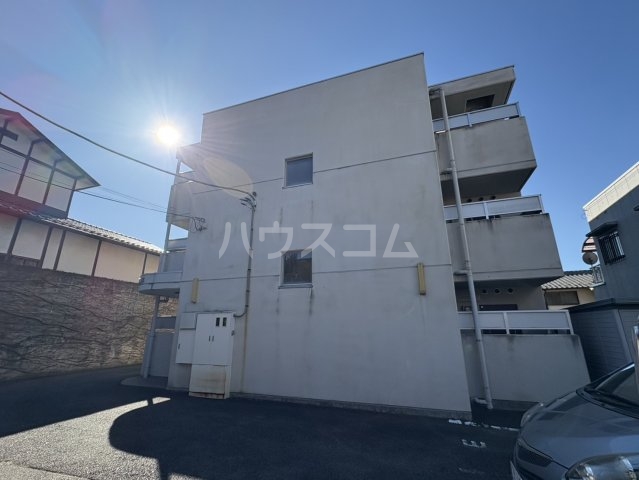 17/18 エントランス