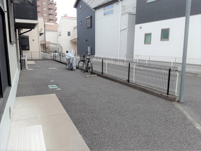 28/30 駐車場