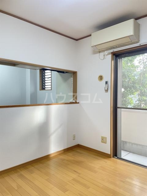 3/4 リビング/ダイニング