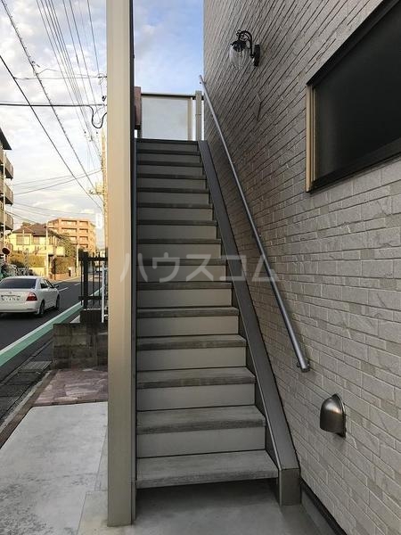 15/20 エントランス