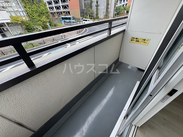 17/30 バルコニー