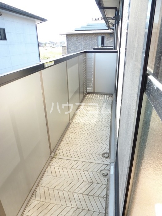 13/20 バルコニー