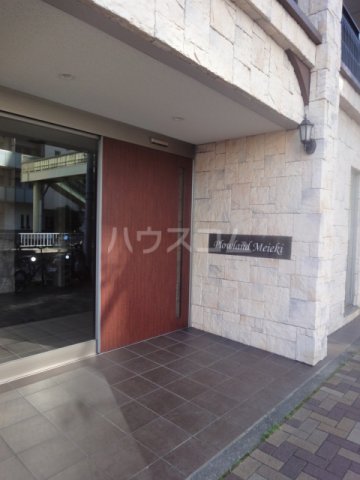 14/16 エントランス