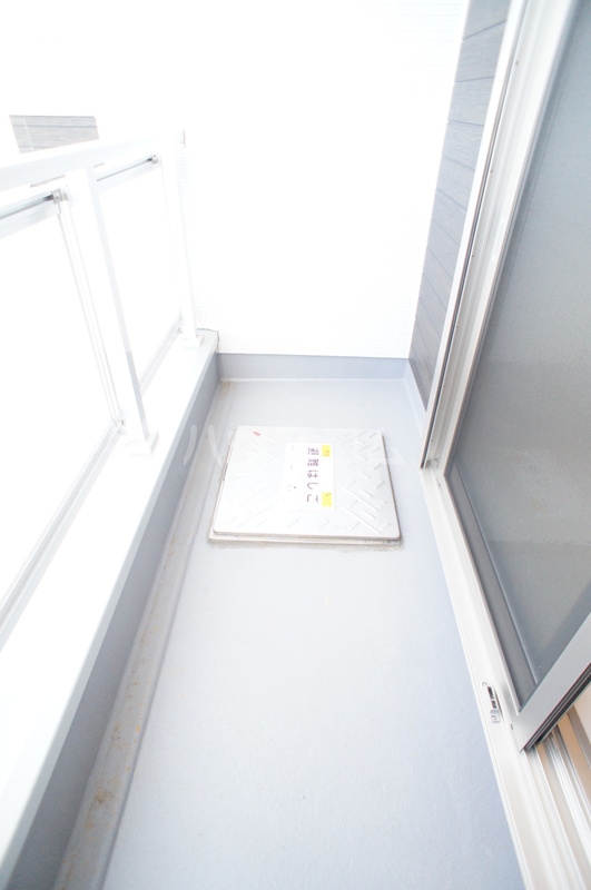 19/30 バルコニー