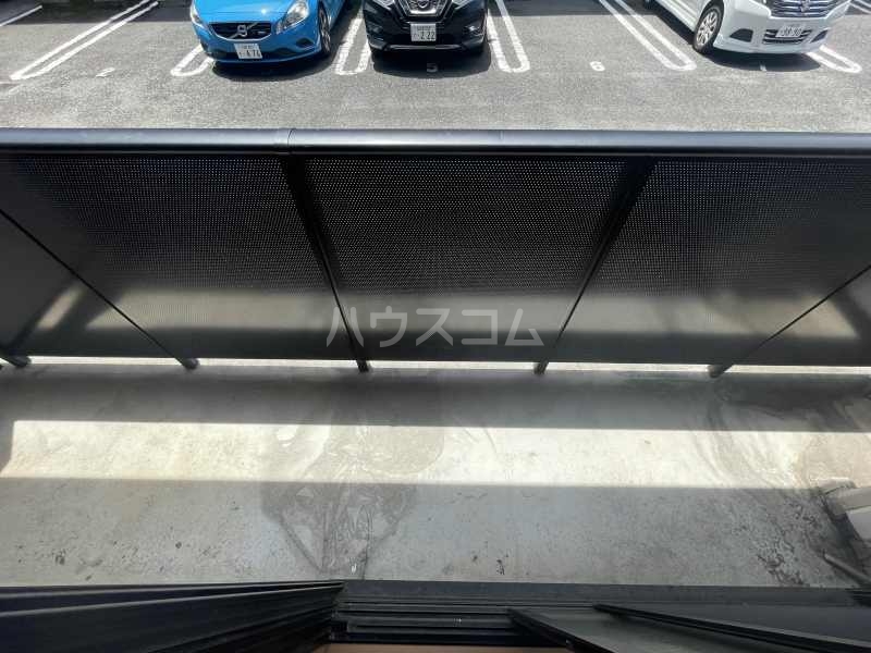 15/23 バルコニー