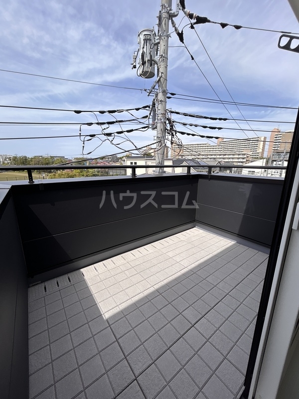 14/23 バルコニー