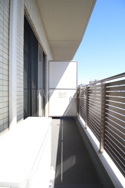 19/30 バルコニー