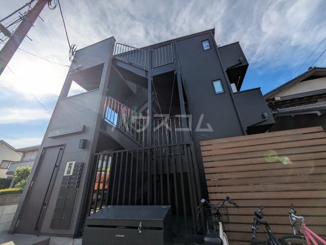 2/30 外観
