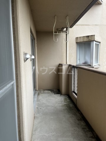 16/28 バルコニー