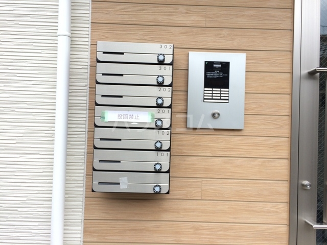 22/24 エントランス