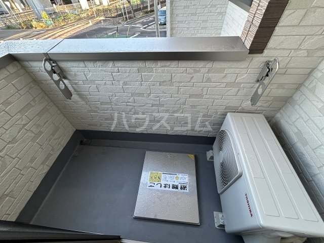 19/30 バルコニー