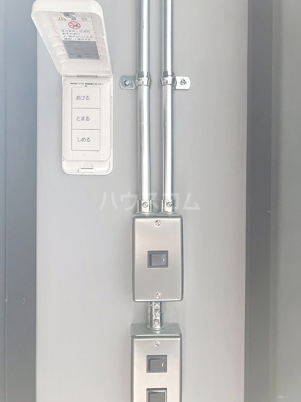 18/24 エントランス