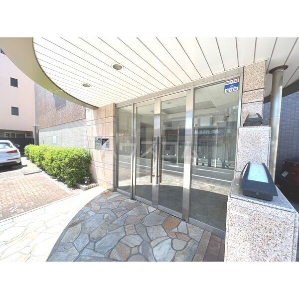 16/24 エントランス