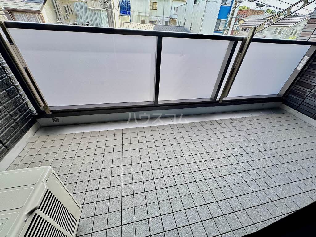 21/25 バルコニー