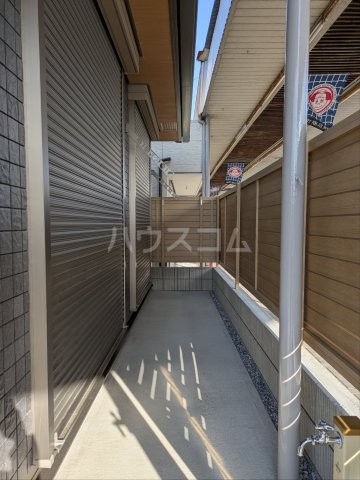 14/28 バルコニー