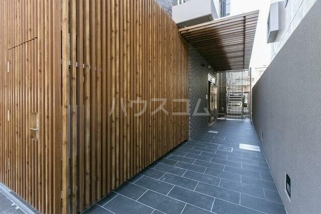 14/24 エントランス