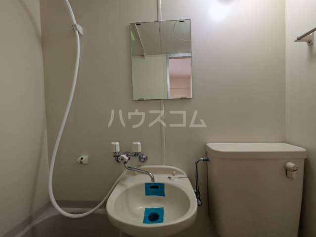 13/30 洗面