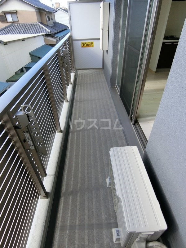 13/27 バルコニー