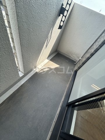 18/30 バルコニー