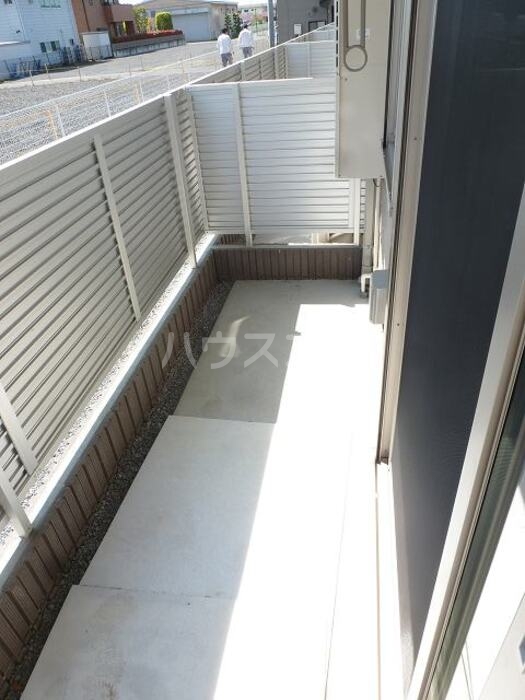15/22 バルコニー