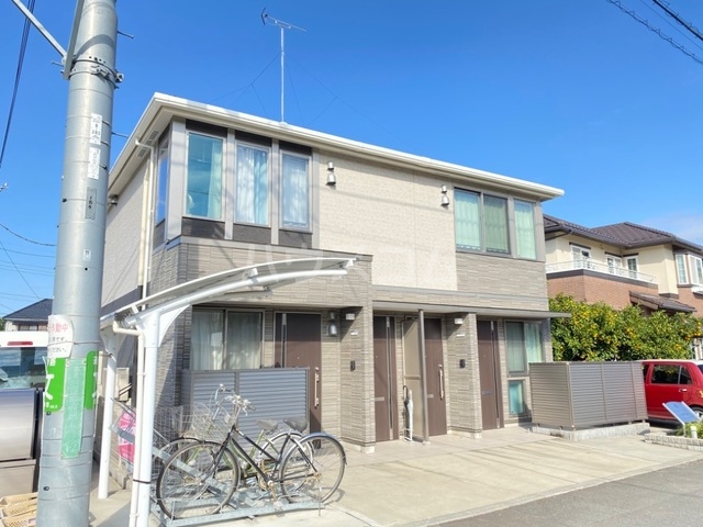 16/26 エントランス