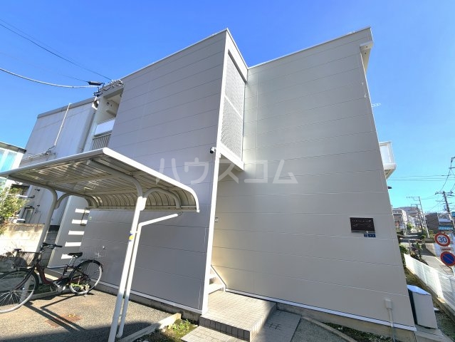 17/27 エントランス