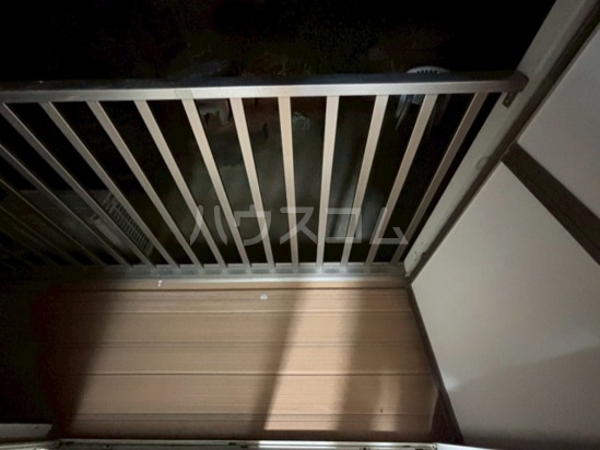 15/28 バルコニー