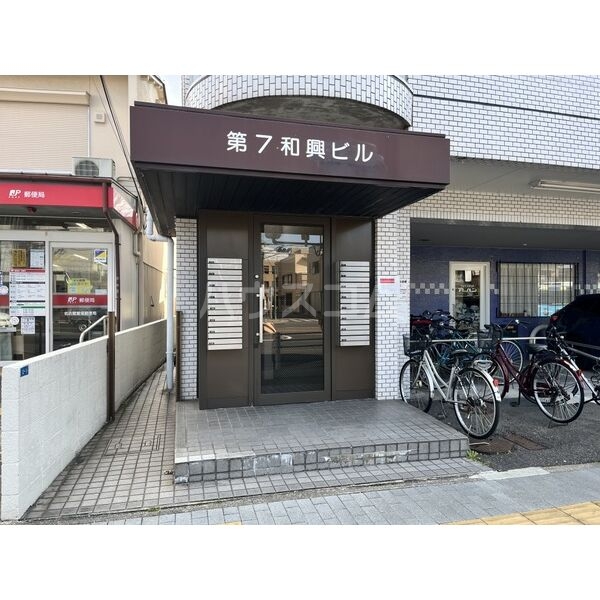 17/24 エントランス