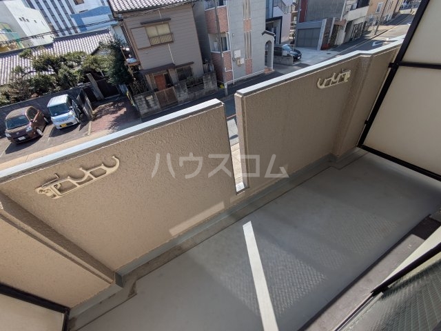 15/26 バルコニー