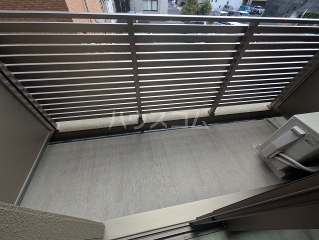 17/28 バルコニー