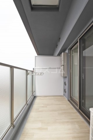 20/30 バルコニー