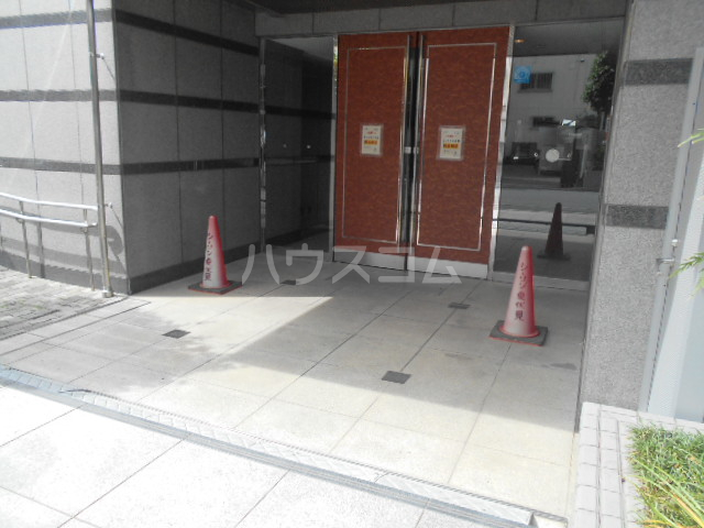 29/30 エントランス