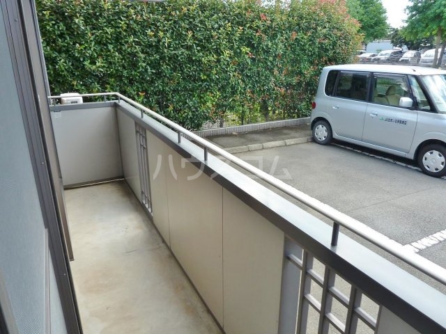 13/23 バルコニー