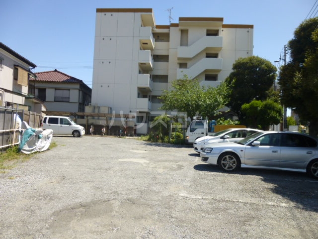 20/26 駐車場