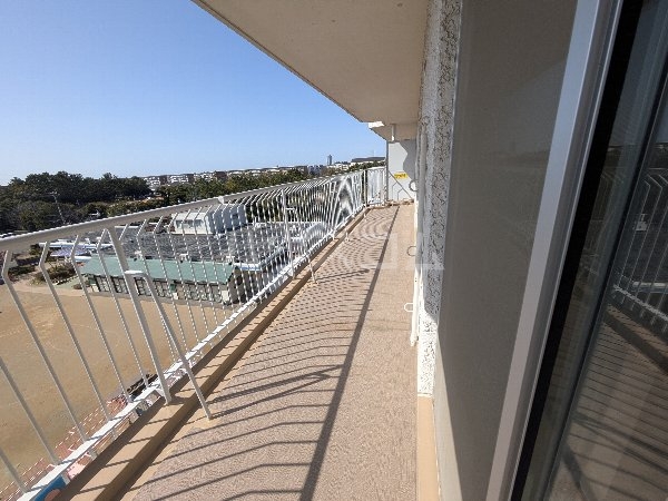 20/30 バルコニー