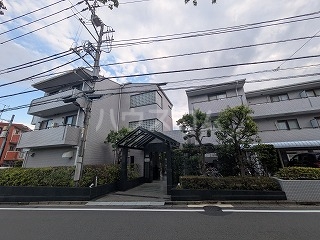 2/30 外観