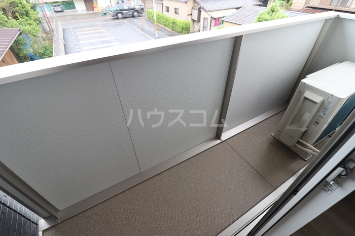 18/26 バルコニー