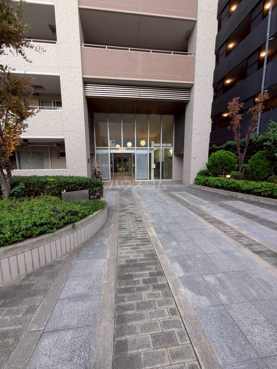 2/7 エントランス